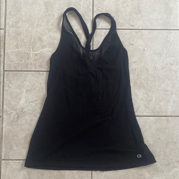 GapFit Black Athletic Mesh Detail Tank Open Back - Picture 1 of 9